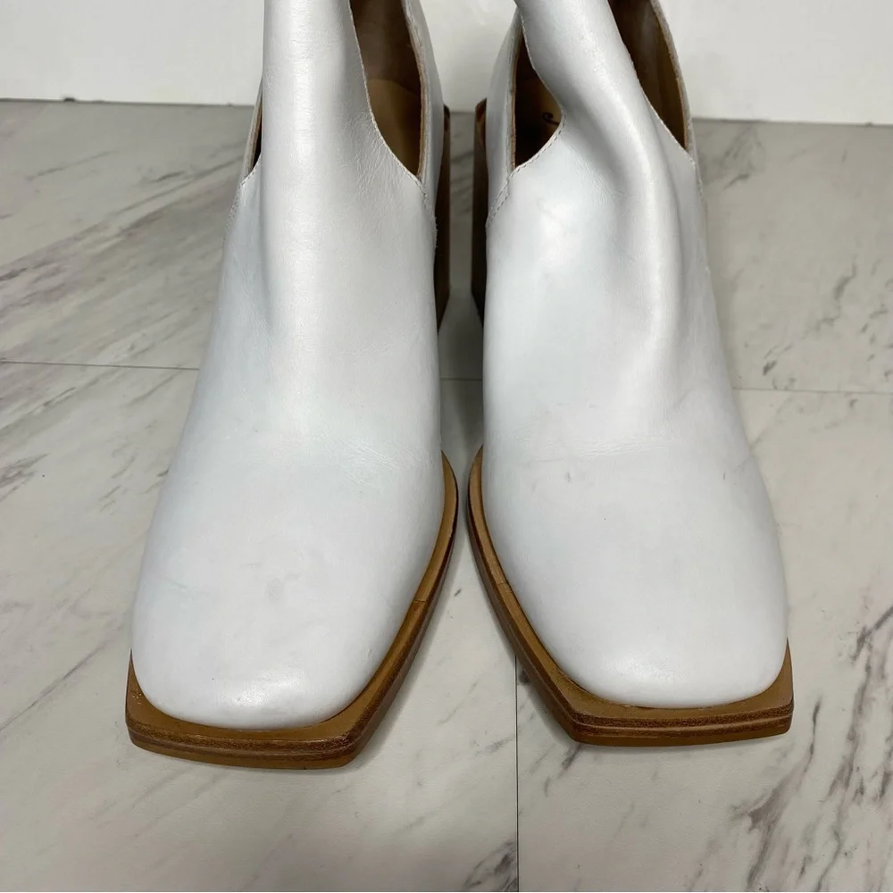 Free People Brady Square Toe White Leather Buckle Shootie Bootie 40